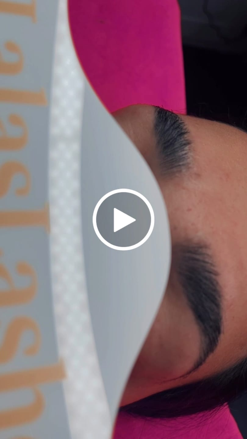 Customer video review of Cysteamin Lash & Brow Lift Lotion Step 3 | Korean Lash Lift Pflege für sanftes Wimpern- & Augenbrauenlifting