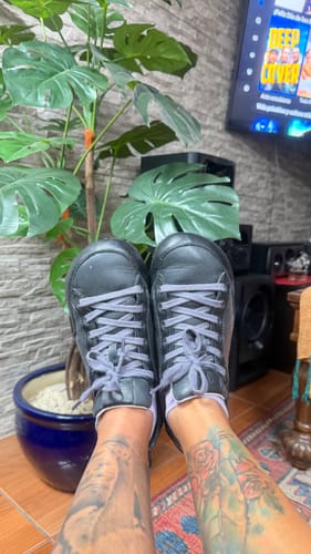 Customer photo review of Zapatilla A1. Negra