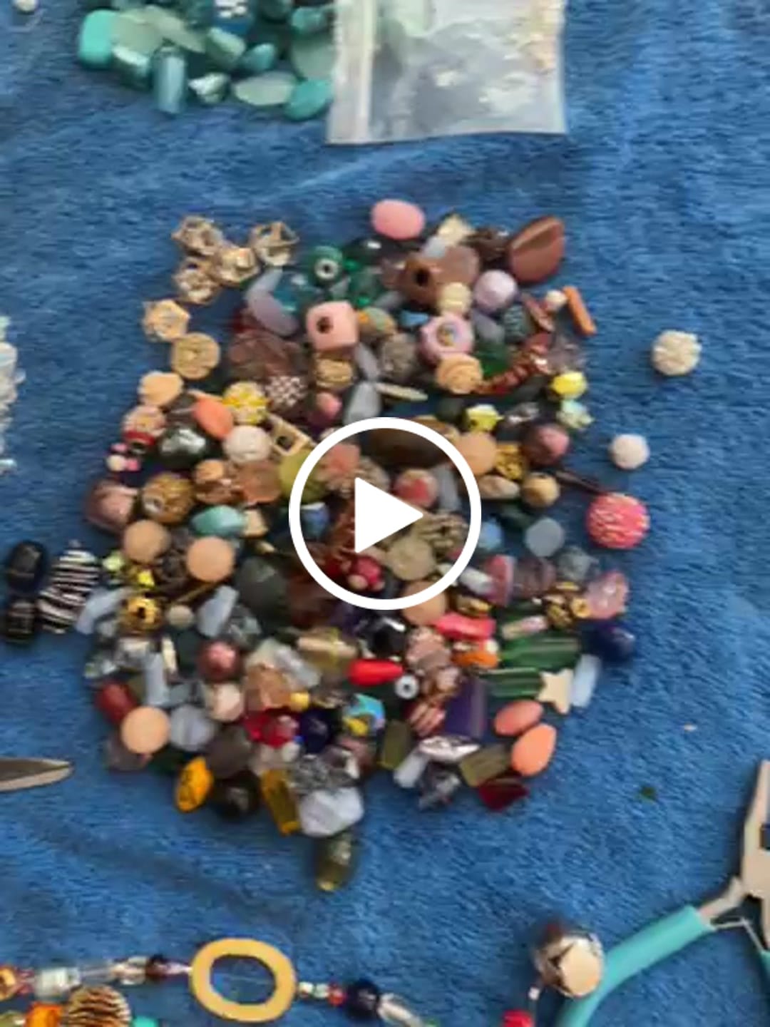 Customer video review of Multicolor Beads By the LB
