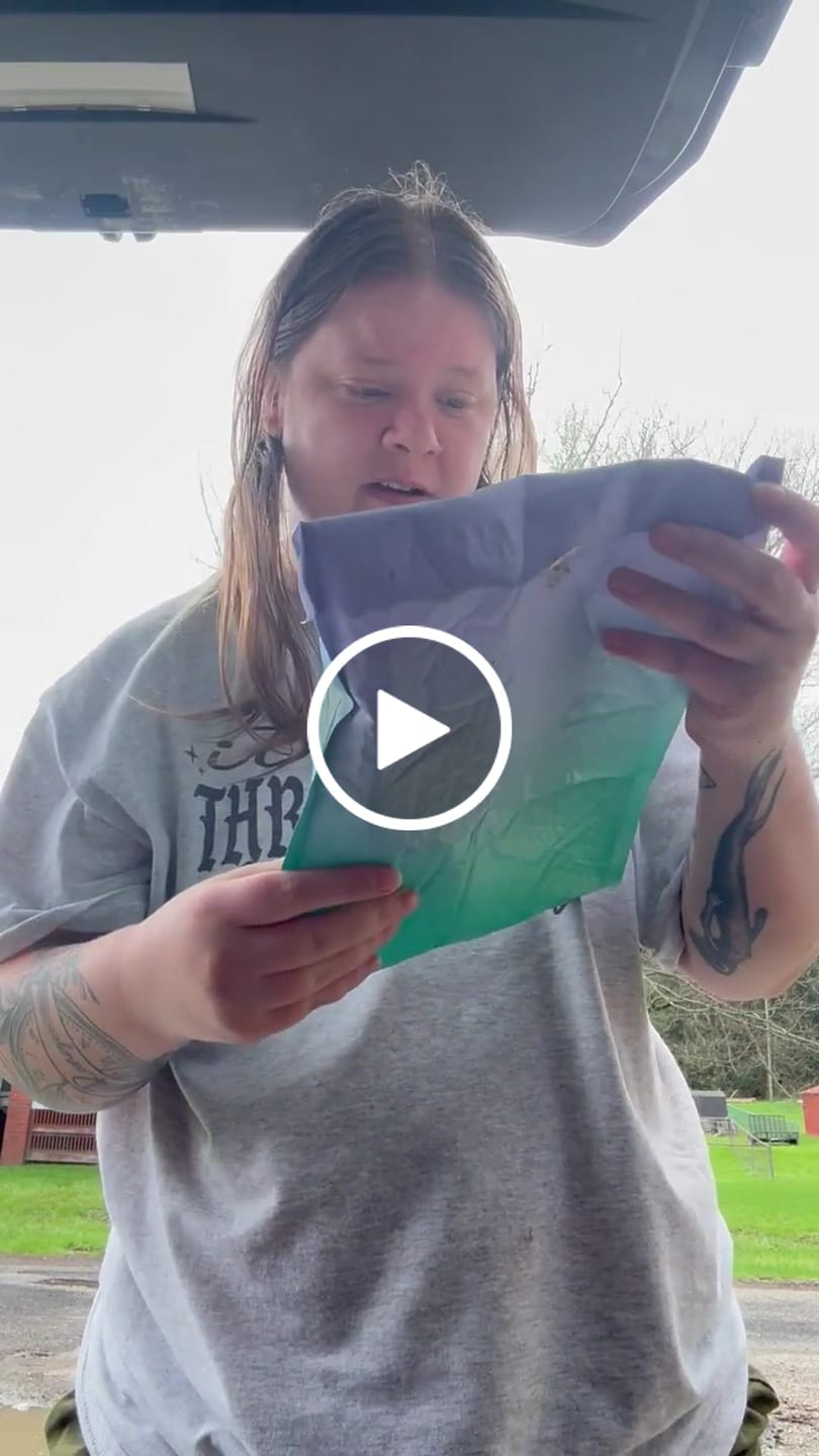 Customer video review of Calm, Steroid-Free Relief for Easily Irritated Skin