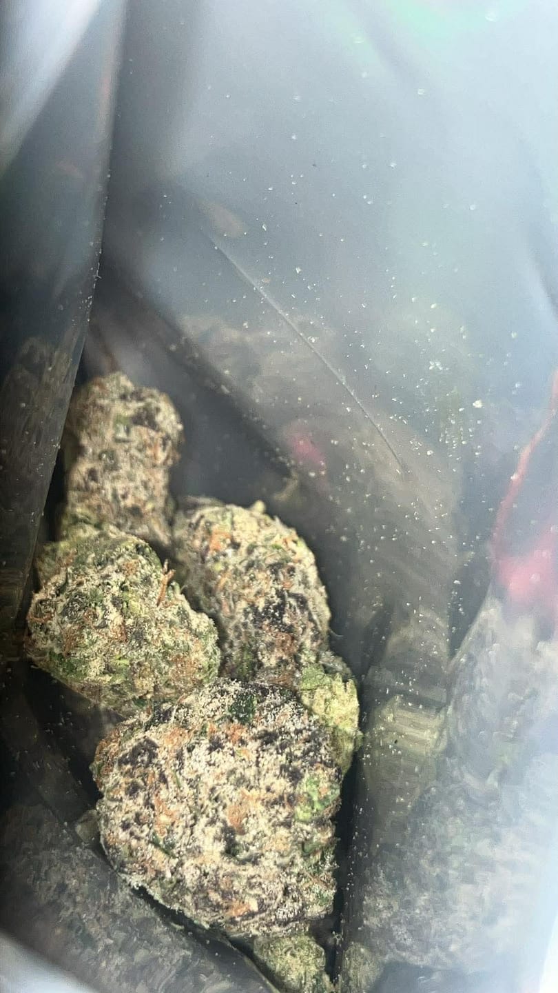 Customer photo review of Boutique Exotics - Black Magic - 4 Grams - Hybrid
