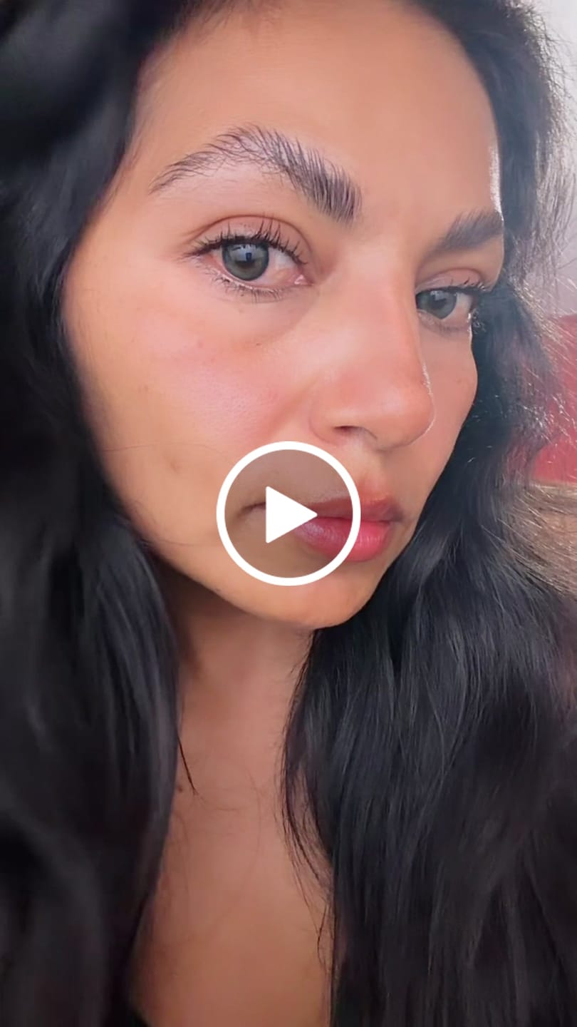 Customer video review of Flora Green Prescription Colored Contact Lenses