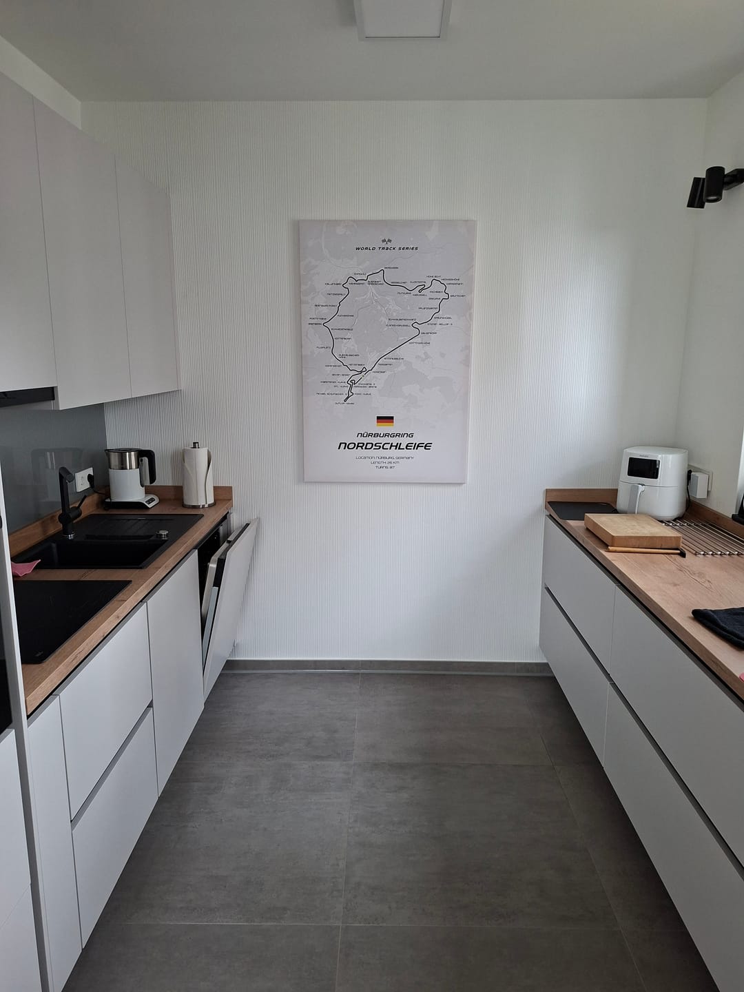 Customer photo review of Nürburgring Nordschleife - Individuelles Wandbild