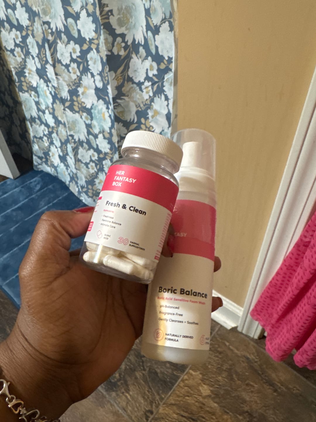 Customer photo review of The Fresh & Clean Kit - Boric Acid Vaginal Wash & Suppository Duo