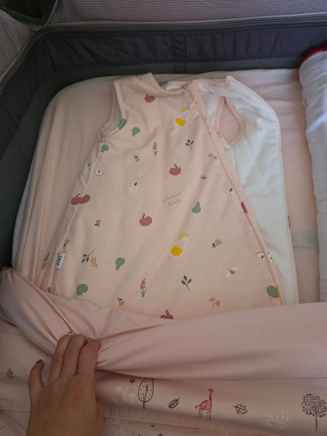 Customer photo review of Saco de Dormir Gota Tog 2.5 Frutas