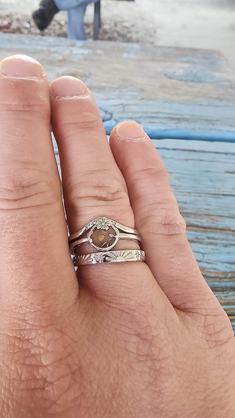 Customer photo review of Flower Crest - Ring