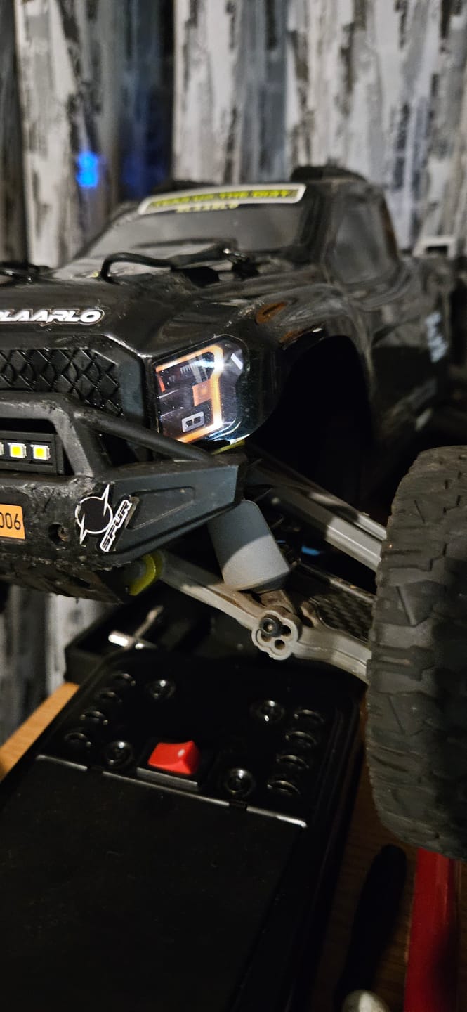 Customer photo review of Shock Cap Set For SBK10 RC Buggy