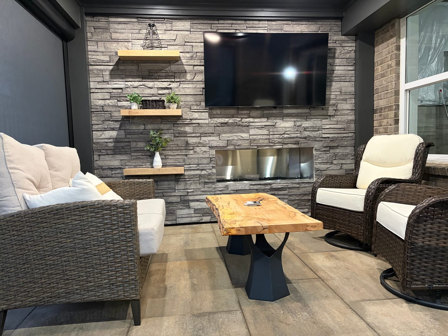 Customer photo review of Coffee Table Base 106S Namu 16.1" H Modern Furniture for Round Table Top