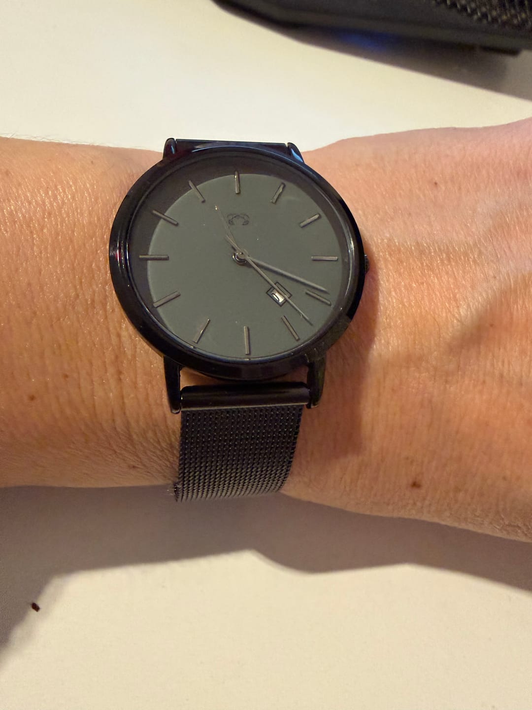 Customer photo review of Reloj Petite Marie ~ Antracita