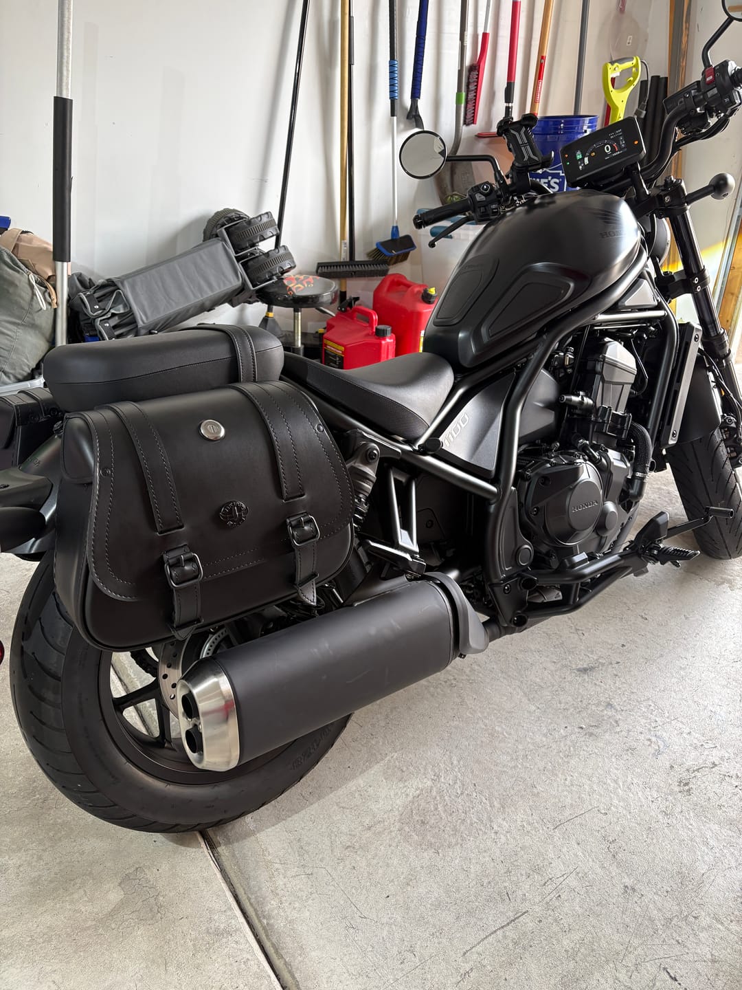 Customer photo review of 25L - SpiritBlade Large Honda Rebel 1100 CMX1100 Leather Motorcycle Saddlebags
