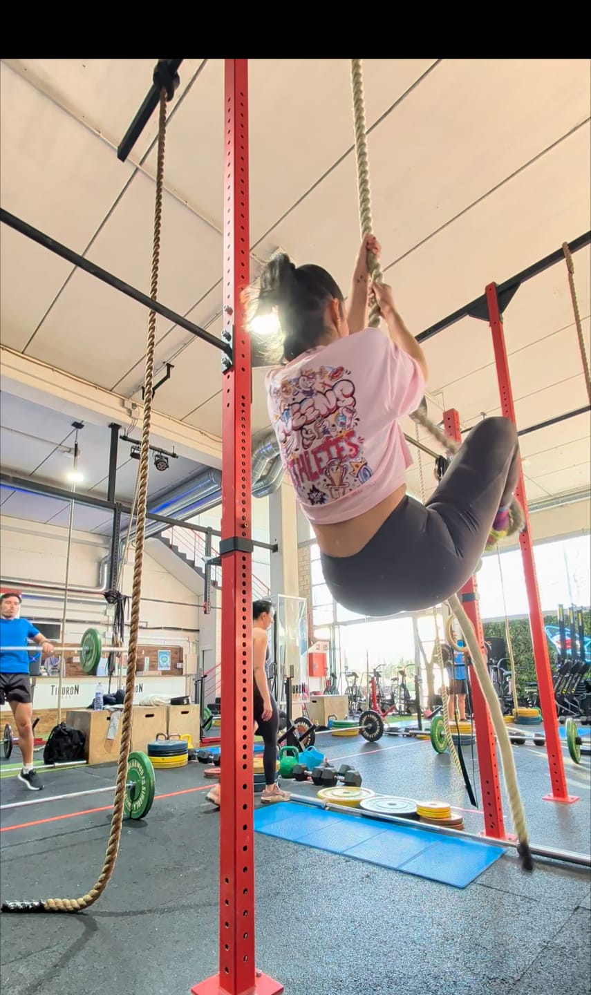 Customer photo review of QUEENS & ATHLETES OVERSIZE - MUJER