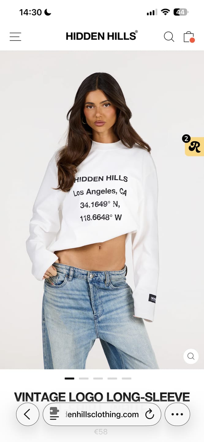Customer photo review of VINTAGE LOGO LONGSLEEVE T-SHIRT WHITE