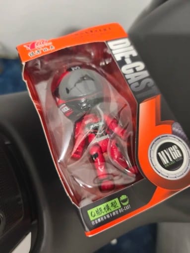 Customer photo review of HiddenRider