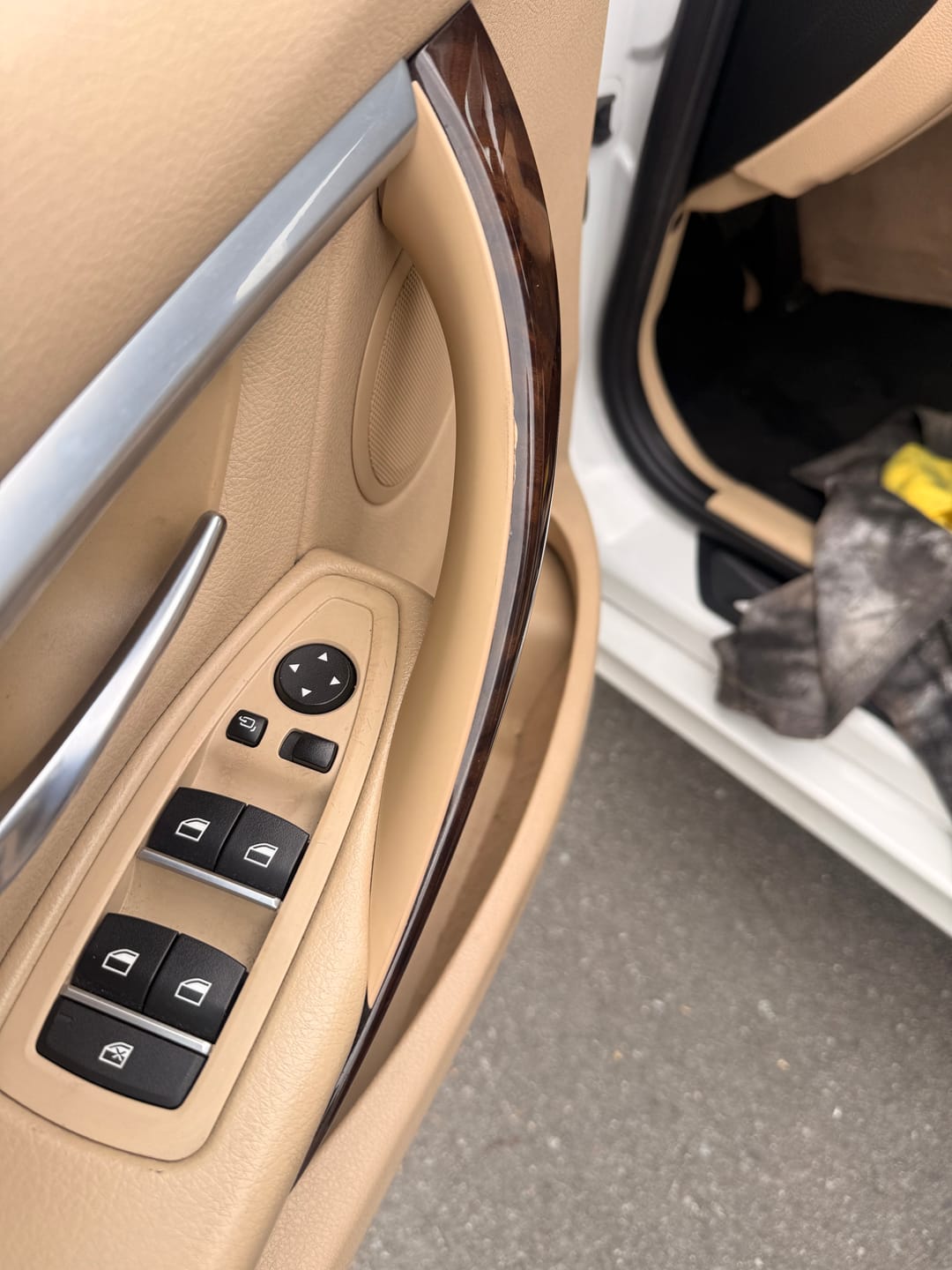Customer photo review of Interior Door Handle Covers for BMW 3 & 4 Series – Fix Sticky Handles, No Disassembly | 2-Piece Set