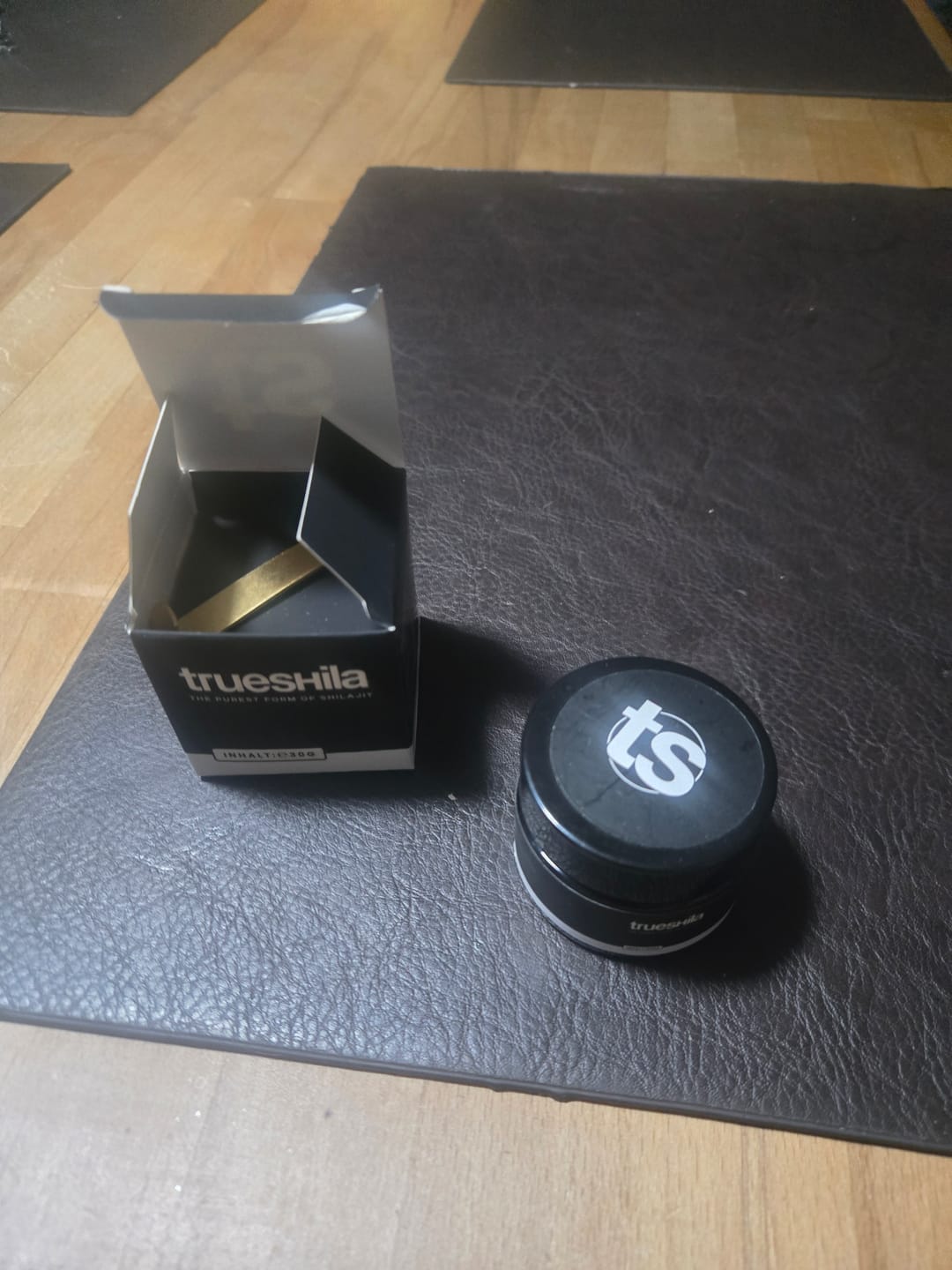 Customer photo review of 100 % reines Premium-Shilajit (Naturprodukt)