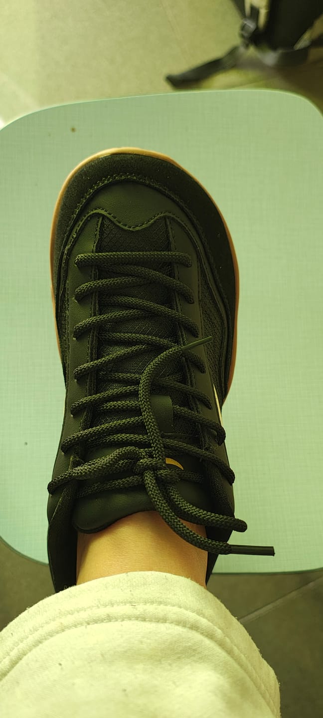 Customer photo review of Hollow -  Zapatos De Punta Ancha