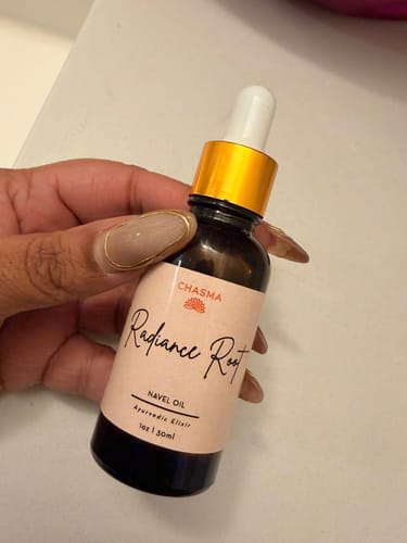 Customer photo review of Radiance Root Navel Oil 30mL/1oz