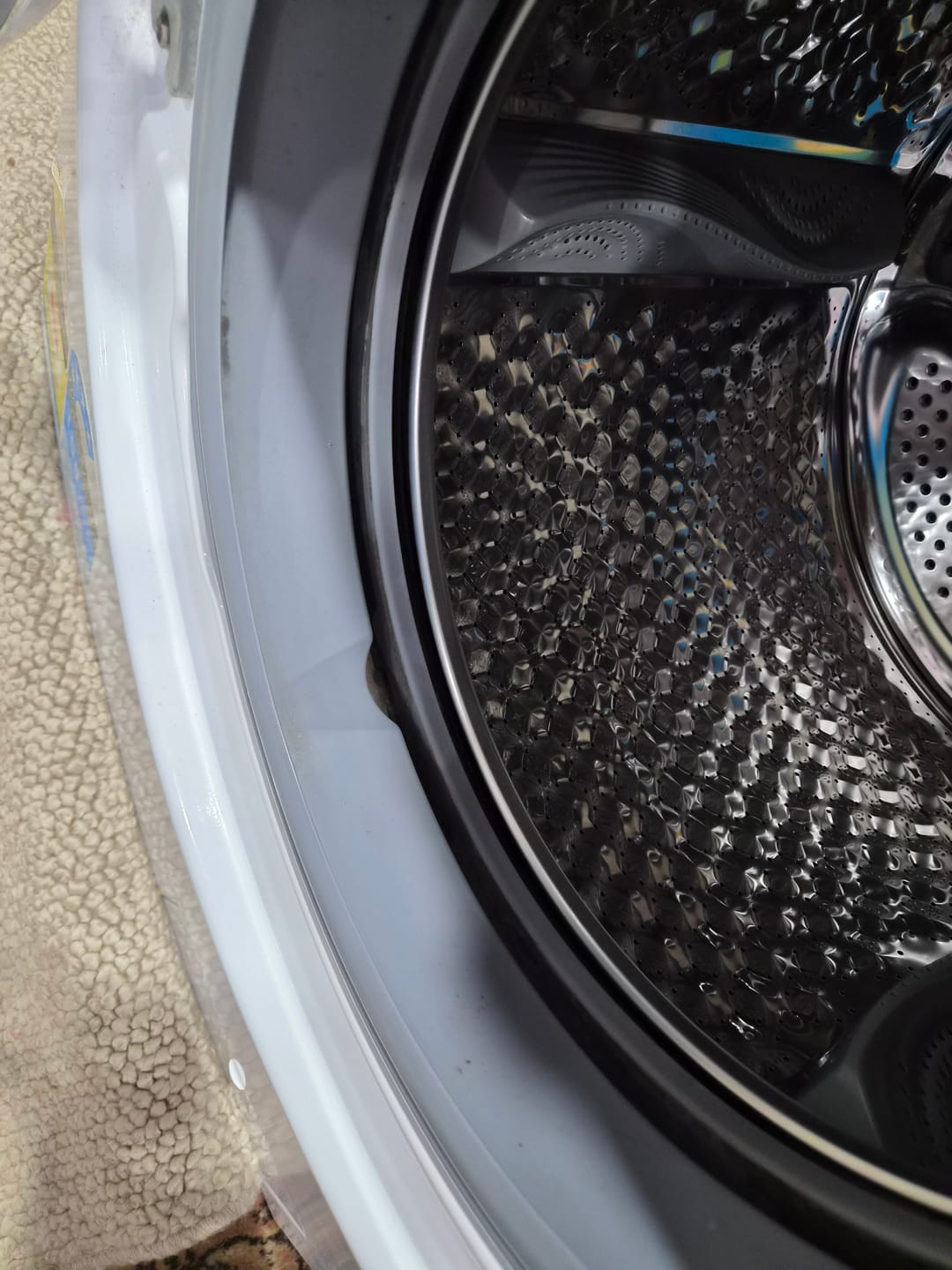 Customer photo review of GLASSGUARD™ Washing Machine Tablet & Mould Remover Bundle