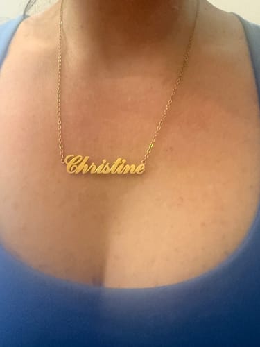 Customer photo review of The Classic Personalized Name Necklace