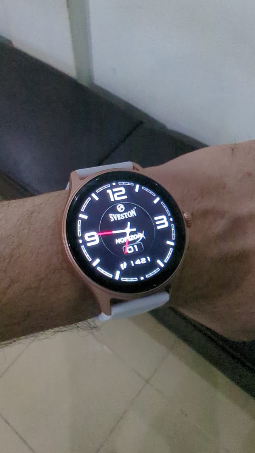 Customer photo review of Horizonx Smartwatch