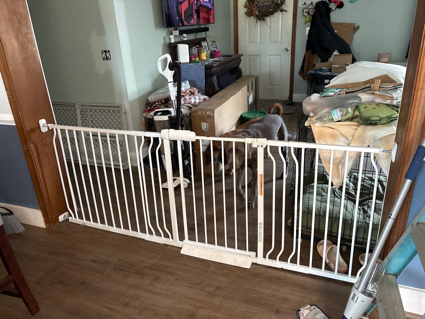 Customer photo review of FairyBaby Extra Wide Baby Gate, Easy Install Extra Security