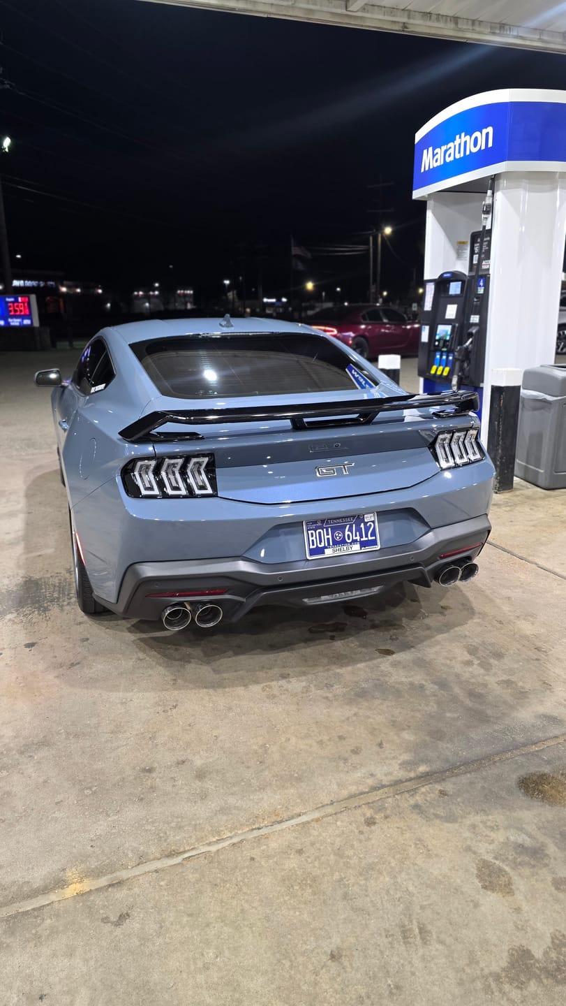 Customer photo review of 2024-2026 Mustang S650 Heritage-X™ Taillights Amber Turn Signal Sequential w/ Animation