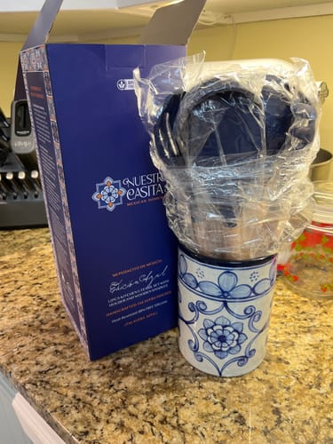 Customer photo review of Edición Azul : 12-Piece Talavera Utensil & Holder Set - Porta Cucharas