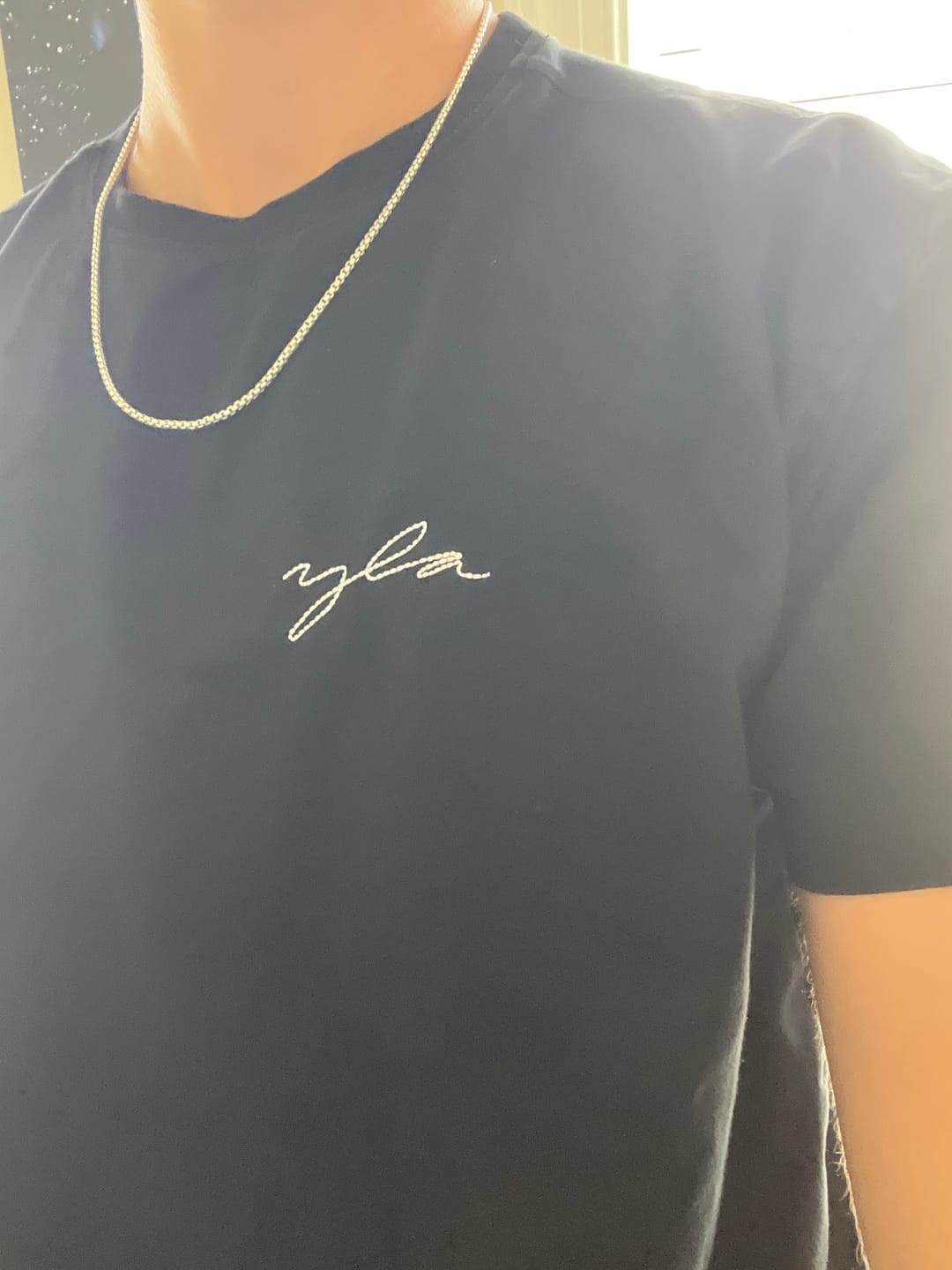 Customer photo review of 466 Tailored Tees
