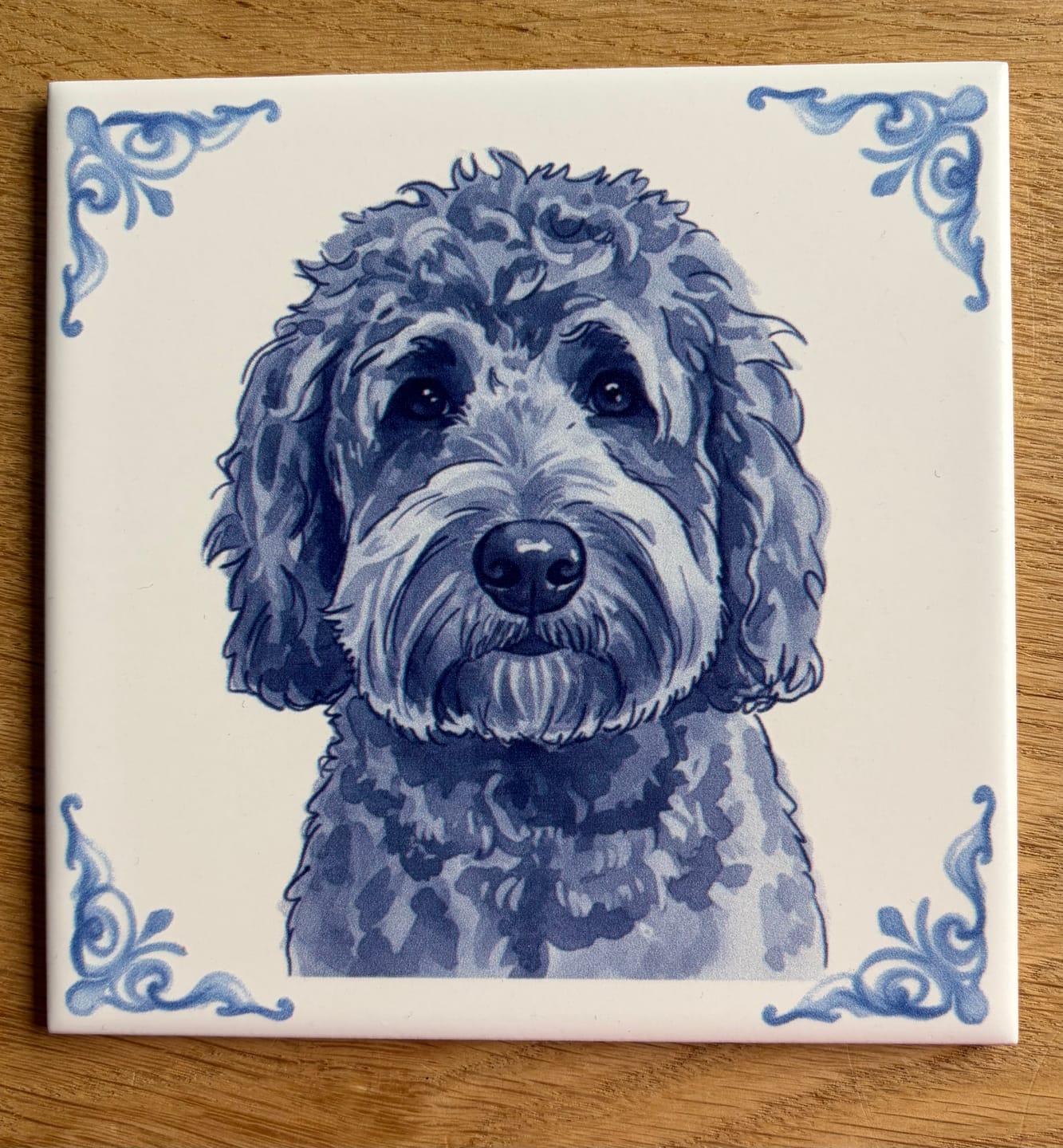 Customer photo review of Delfts Blauw tegeltje bedrukken met jouw eigen huisdier