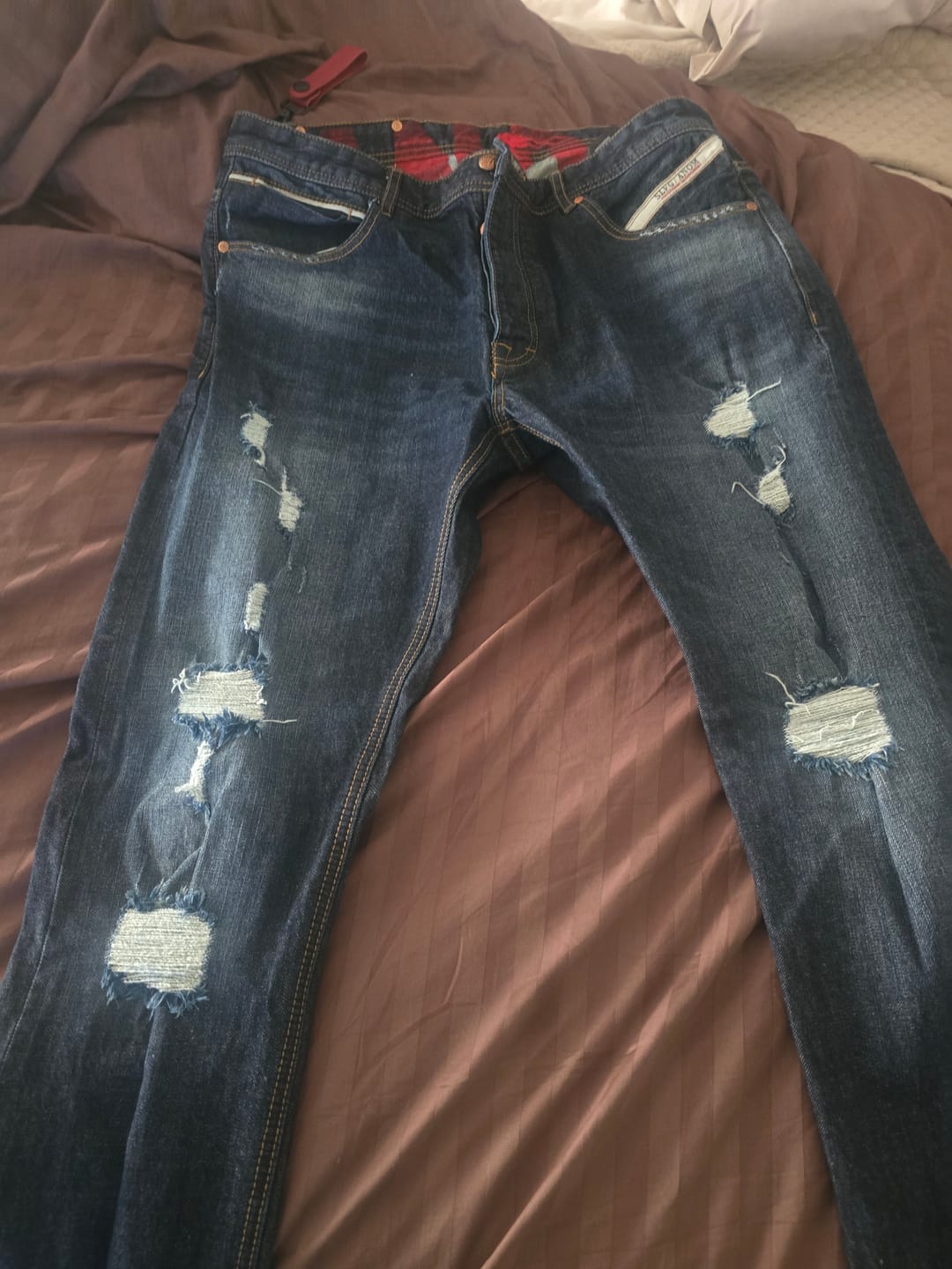 Customer photo review of Mahdy Selvedge Blue Slim Fit