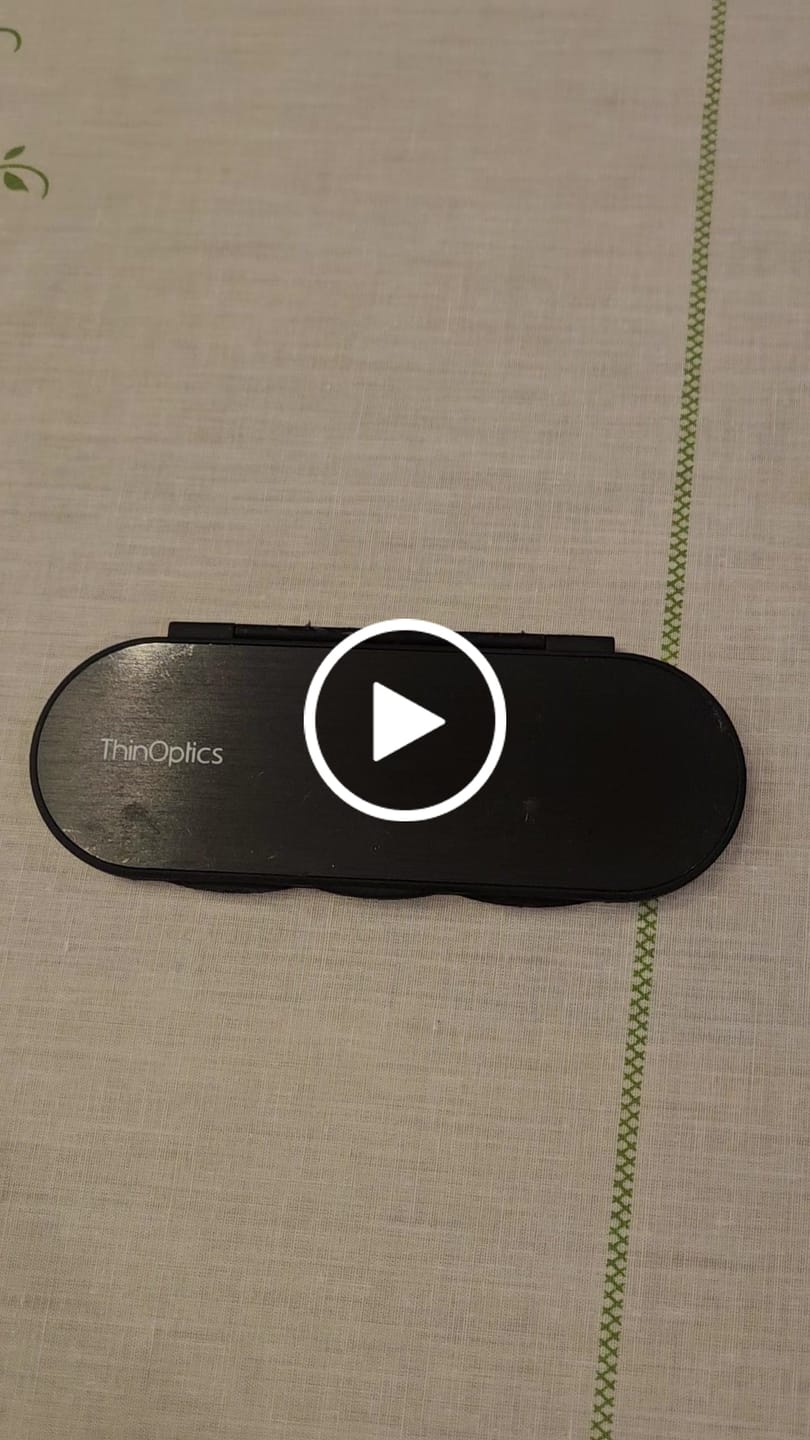 Customer video review of Brooklyn Full Frame Reader + Milano Case