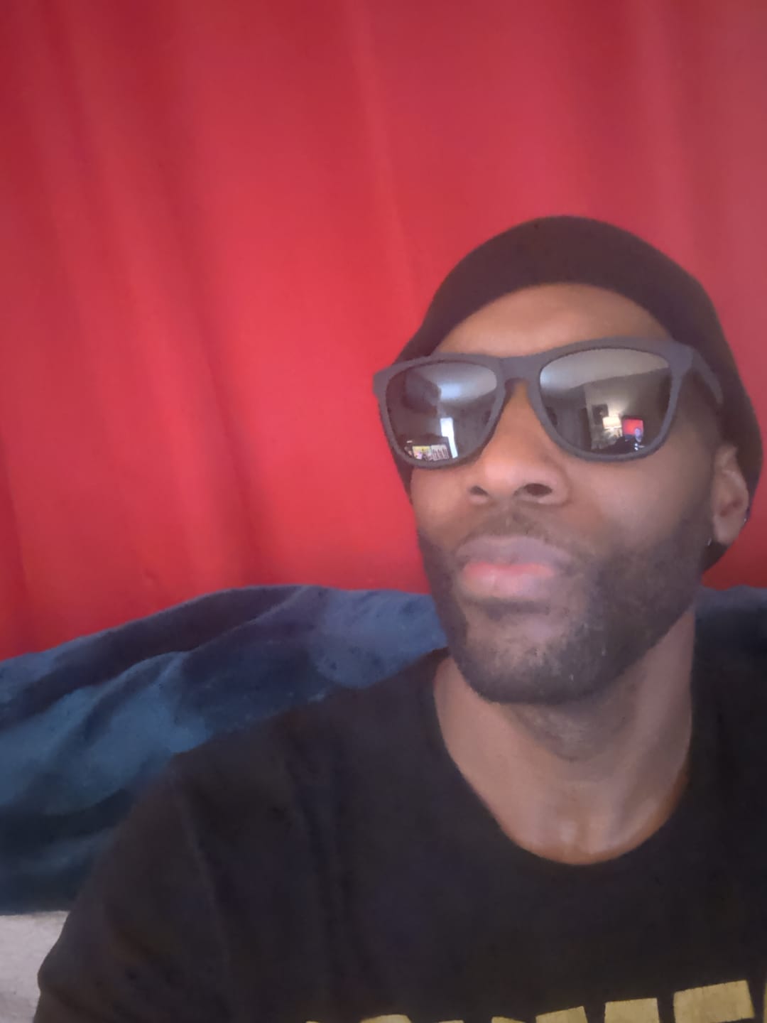 Customer photo review of 80Eighty® Polarized Shady Sunglasses