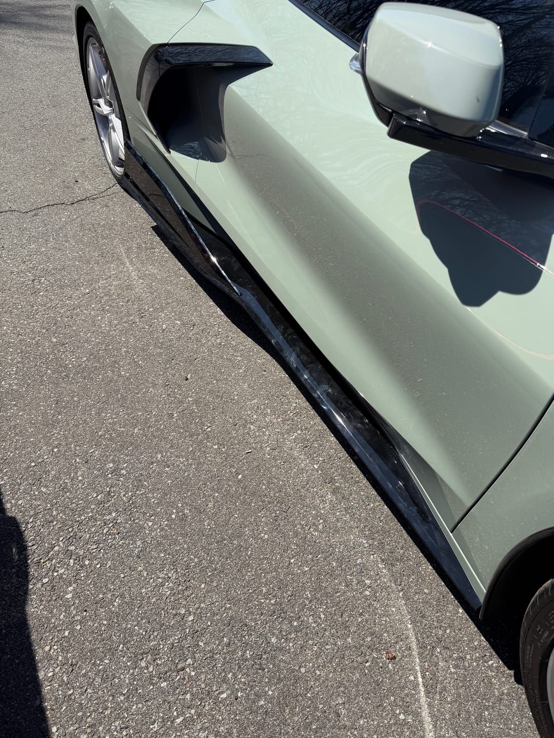 Customer photo review of Chevrolet Corvette C8 3VM Side Skirts