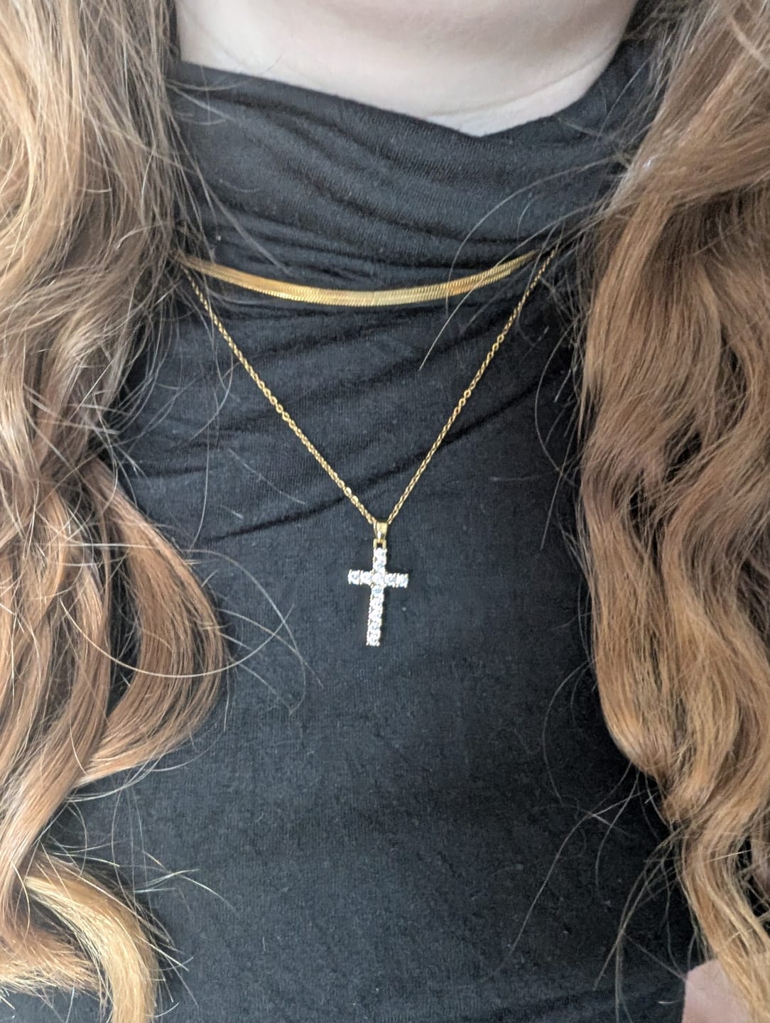 Customer photo review of Collier Croix Double Chaîne