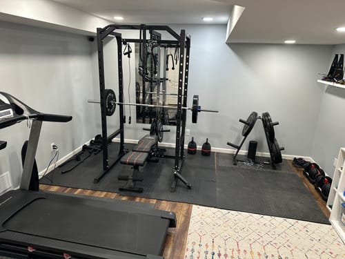 Customer photo review of EVOLPOW P2A Brute All-in-One Power Rack Home Gym - For Beginner