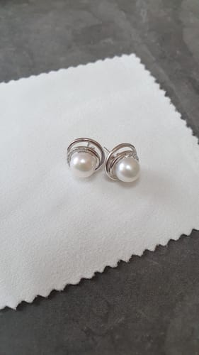 Customer photo review of Ohrstecker "Julia"