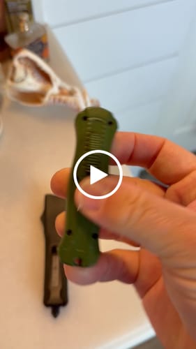 Customer video review of FREE VT Green Rocket Mini OTF (Orders $79+)