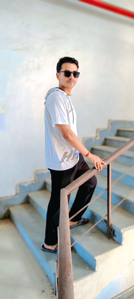 Customer photo review of Men's Ghost White Corduroy Track Pant