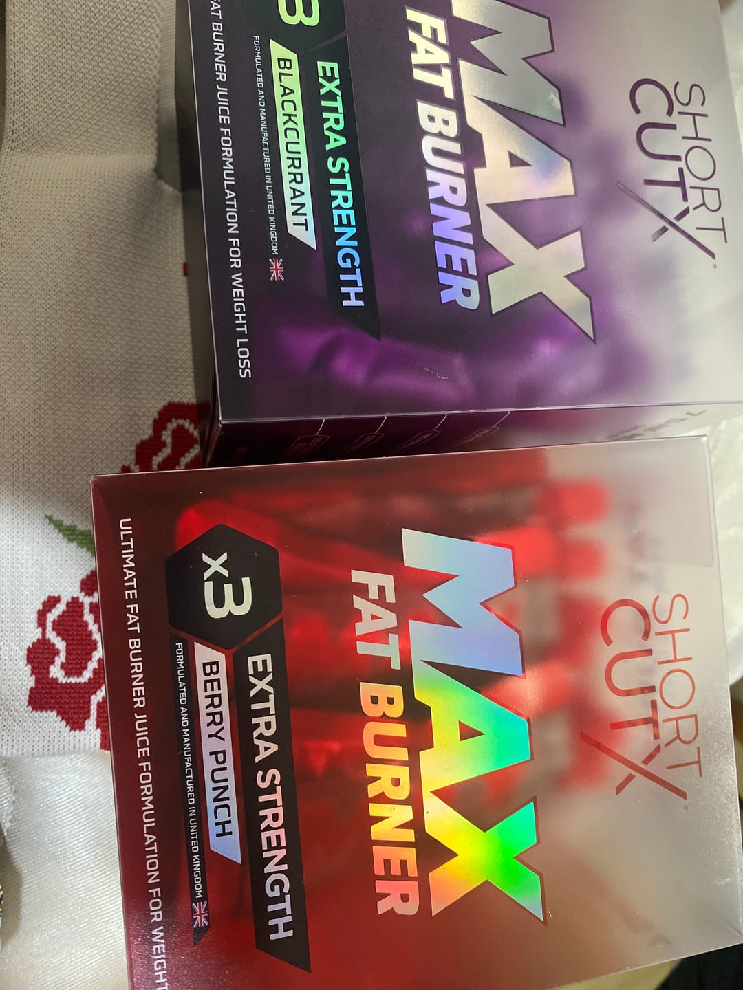 Customer photo review of Shortcutx Extreme Weight Loss Combo - 4x Max Fat Burner Bundle
