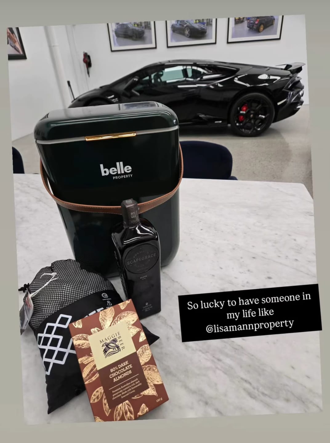 Customer photo review of Mini Freeze Clear Ice - 1.8kg Black Bag