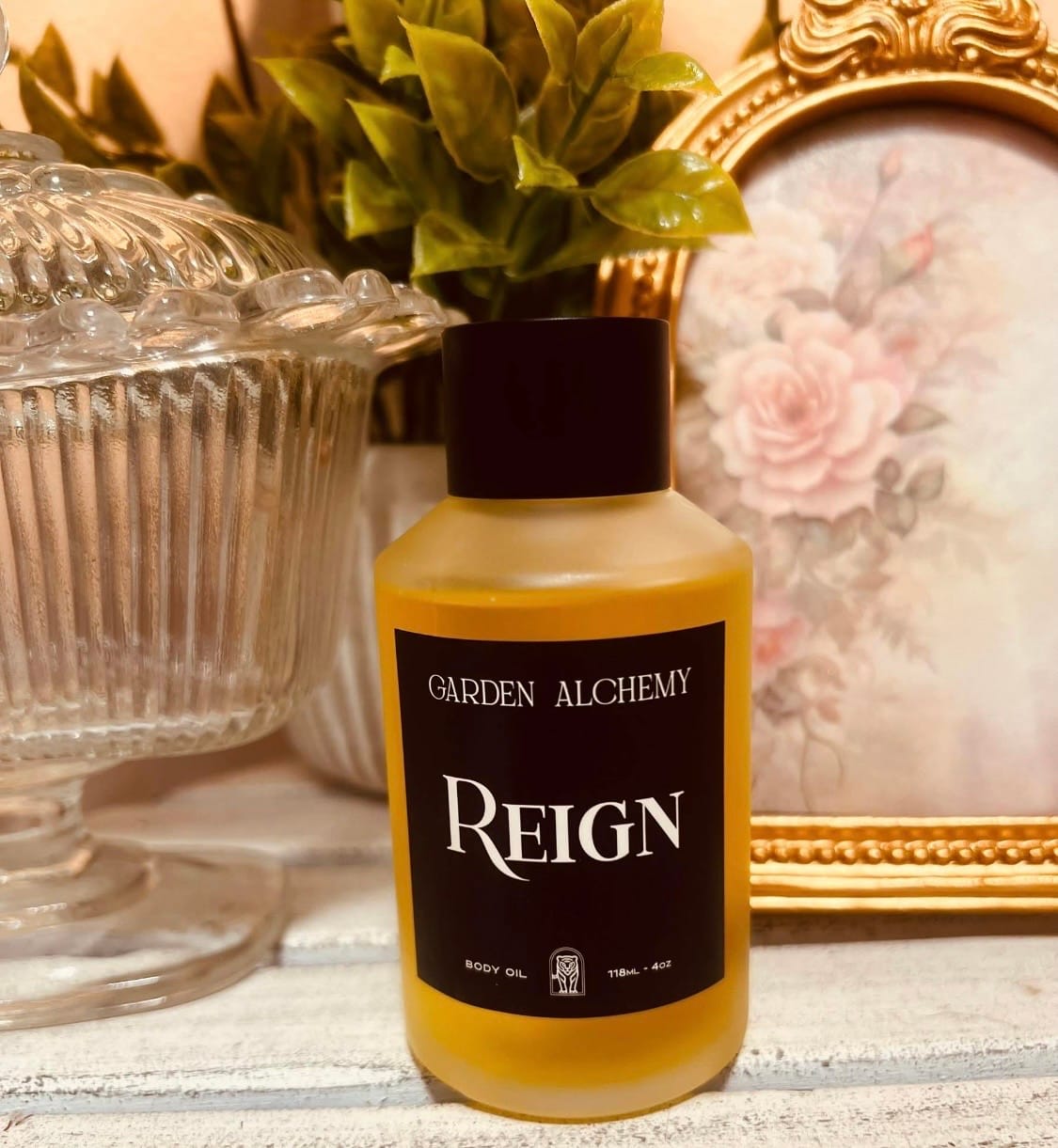 Customer photo review of REIGN BODY OIL