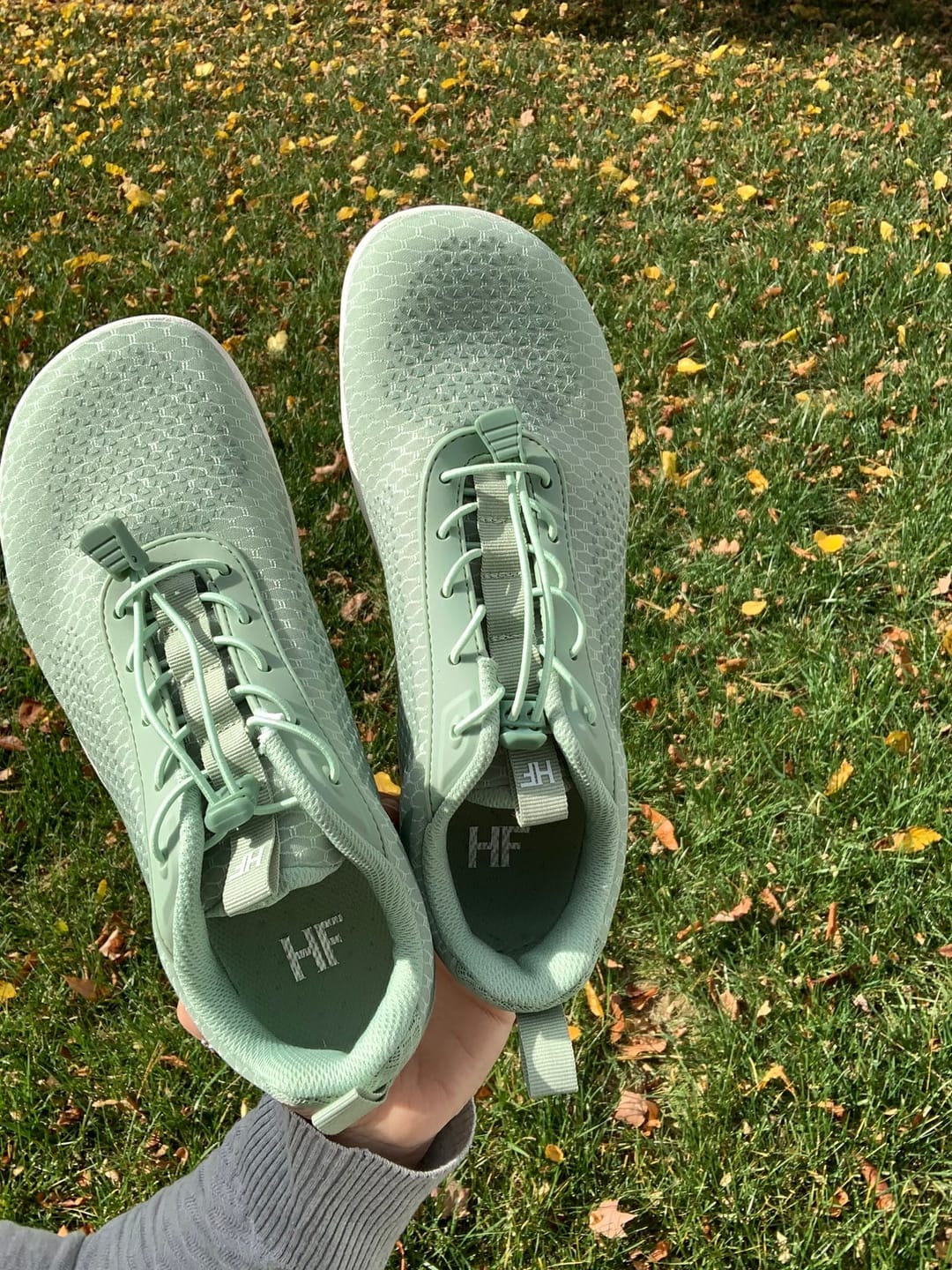 Customer photo review of HF Flow – Minimalistic Shoes for Foot, Knee & Back Pain