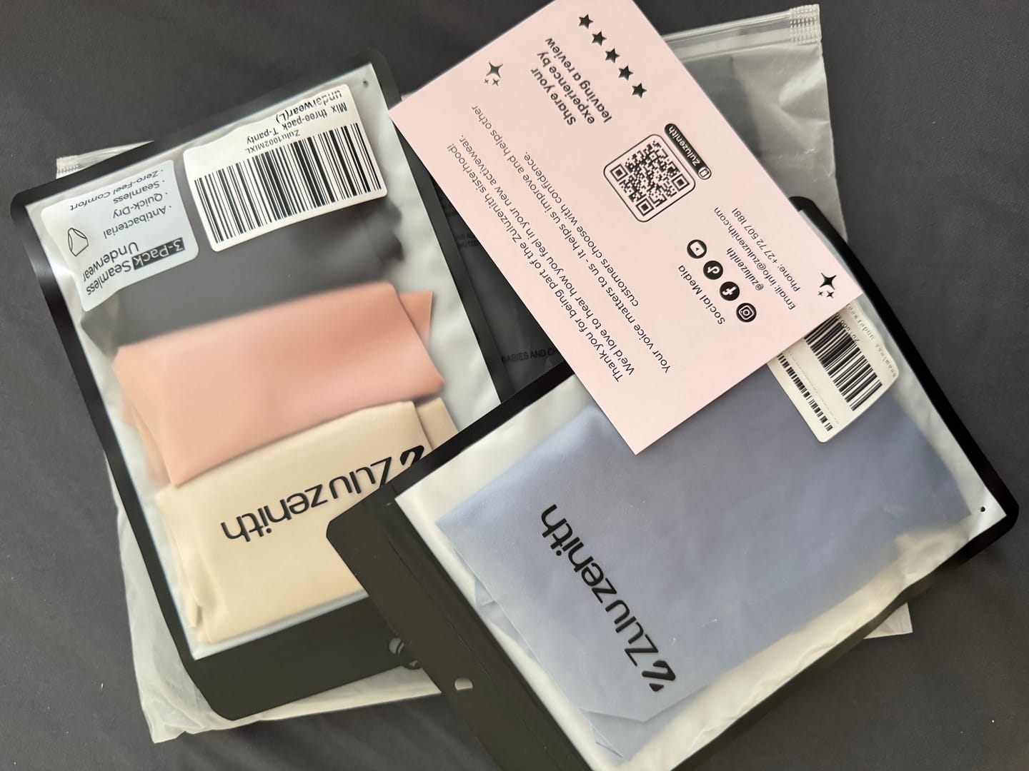 Customer photo review of 3 Pieces Seamless Bikini Underwear