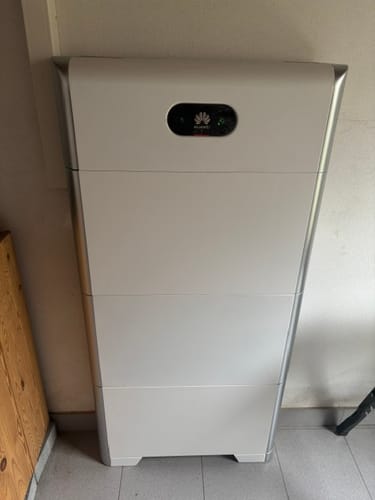 Customer photo review of Huawei Luna2000-5kWh-E0 - Batteria per sistema di accumulo fotovoltaico