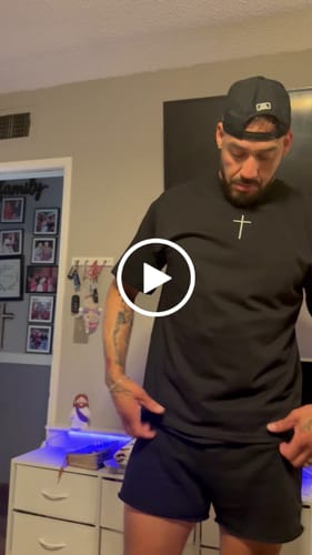 Customer video review of [PRE-ORDER - SHIPS MARCH 9TH] Jesus Saved My Life PUFF PRINT - Black
