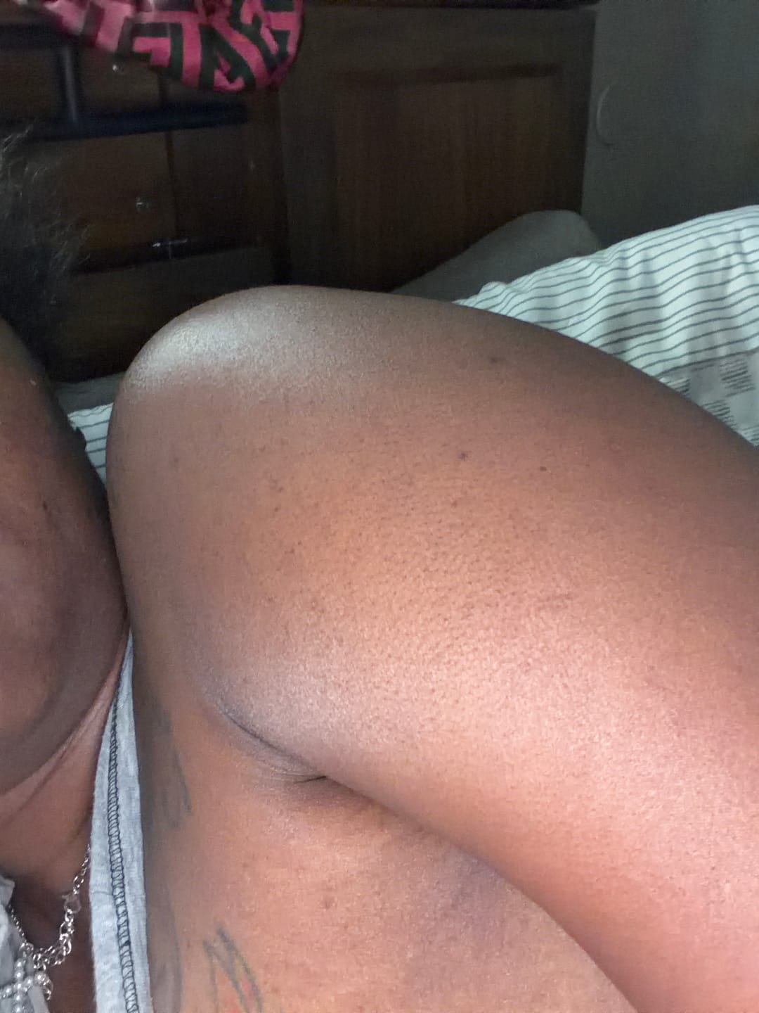 Customer photo review of Body Splash - Skin Smoothing Body Oil (Unscented)