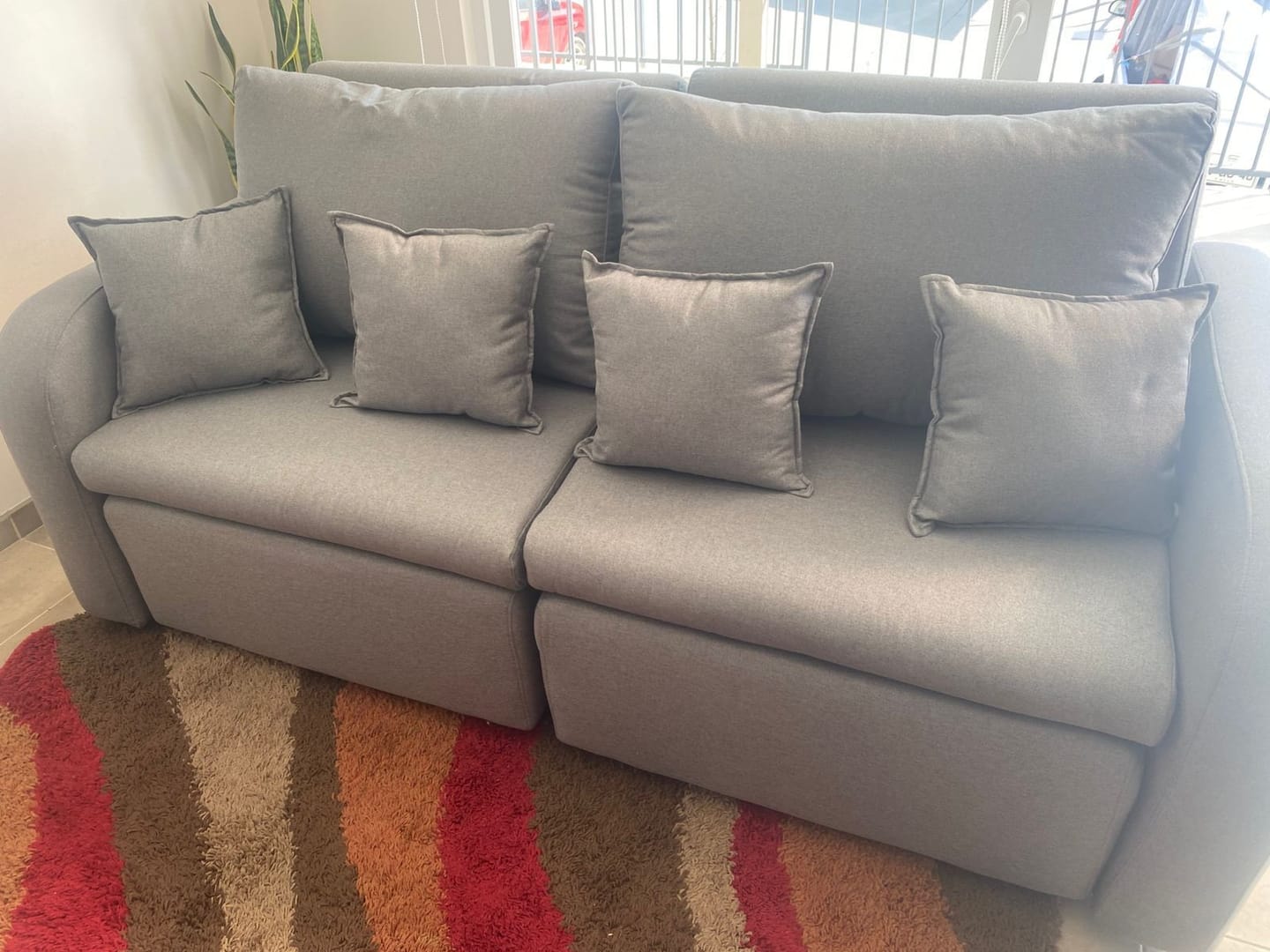 Customer photo review of Sofá cama Toscana