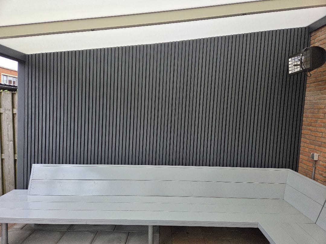 Customer photo review of Composiet Gevelbekleding Grijs Lattenwand Wandpanelen 290 x 22 cm