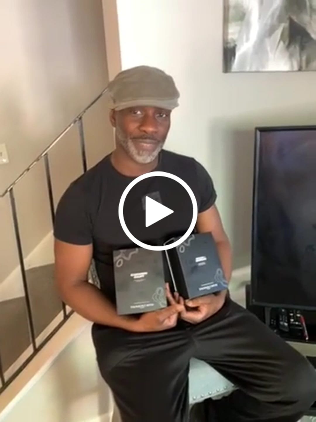Customer video review of Suede & Stone | Eau de Parfum | 2ml