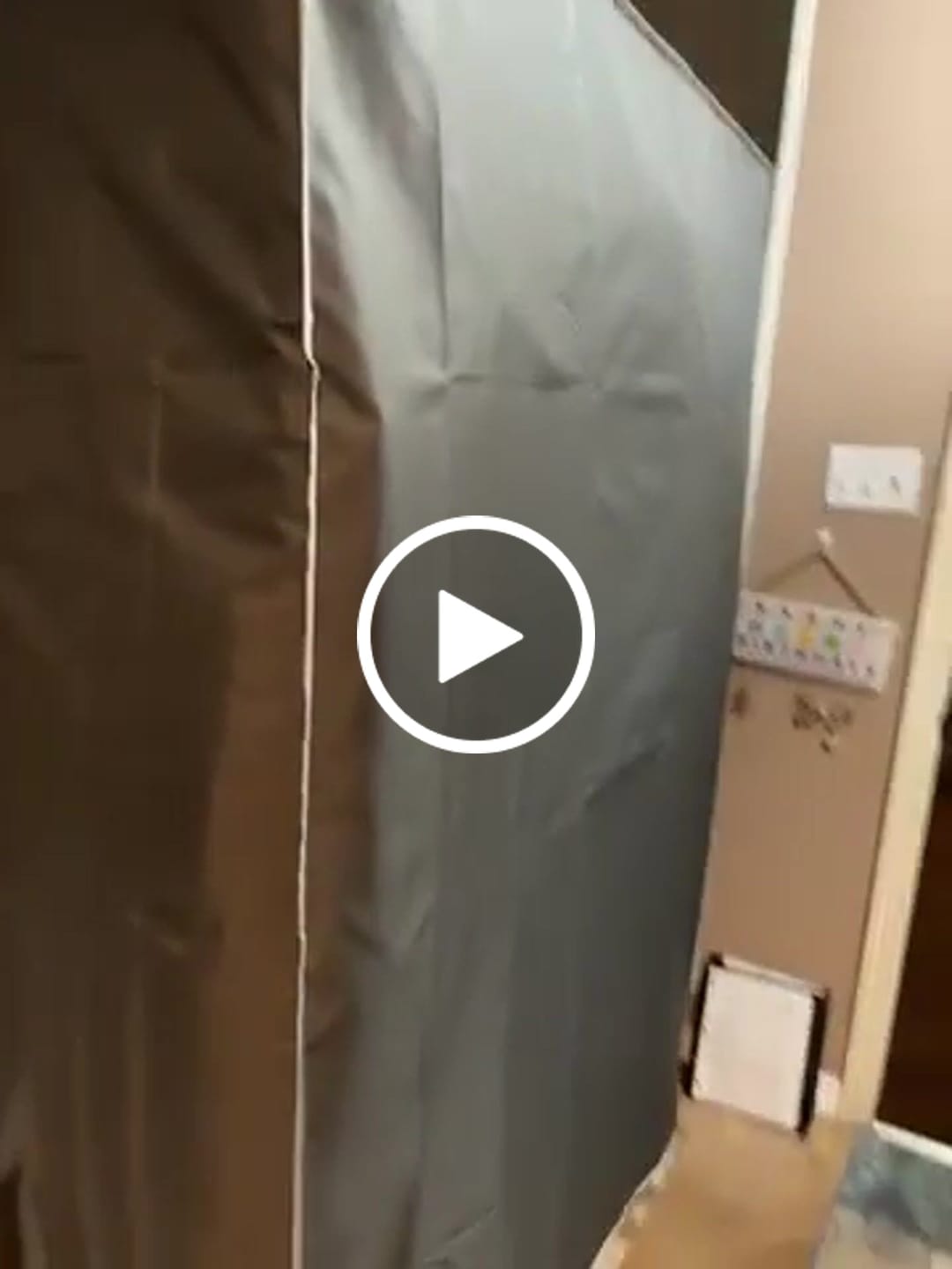 Customer video review of Raybee 75.5"H Heavy Duty Clothes Rack with Cover,800LBS Portable Clothes Rack for Bedroom,Wire Garment Rack